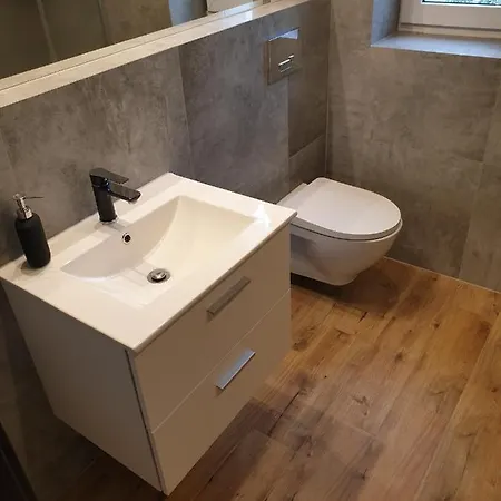 Jdk Apartamenty Legionow 50M2 5-Osobowy Kalisz Exterior foto